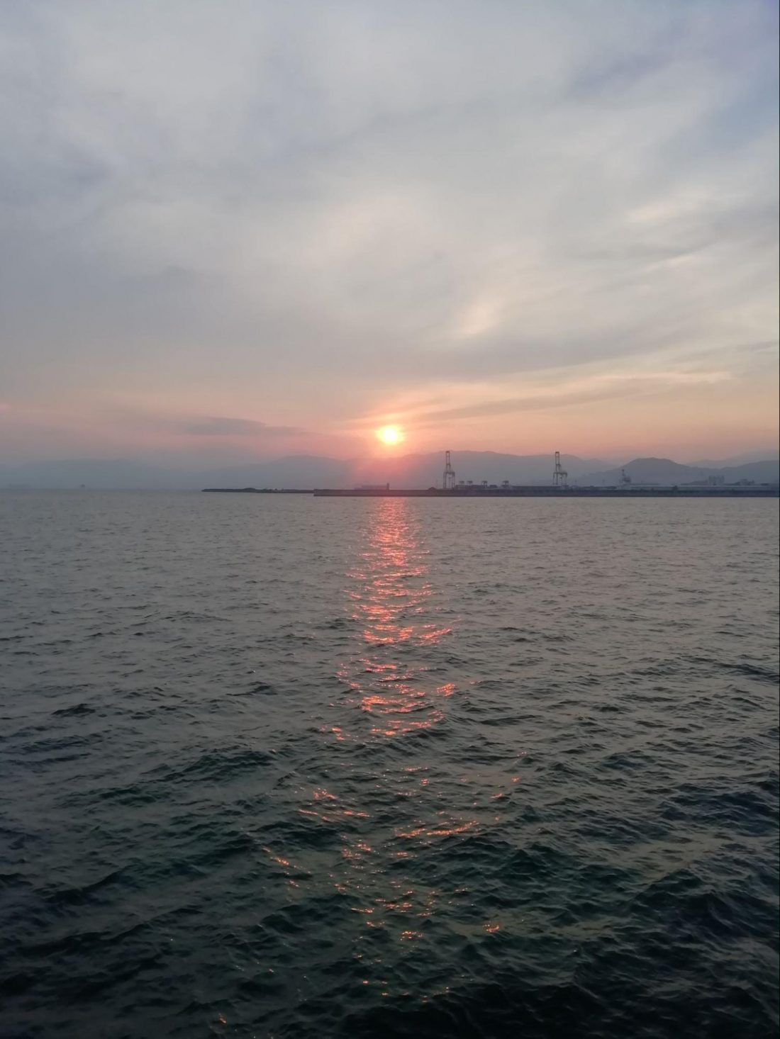 SUNSET CRUISE – An Inexpensive Way To End The Day With Beauty