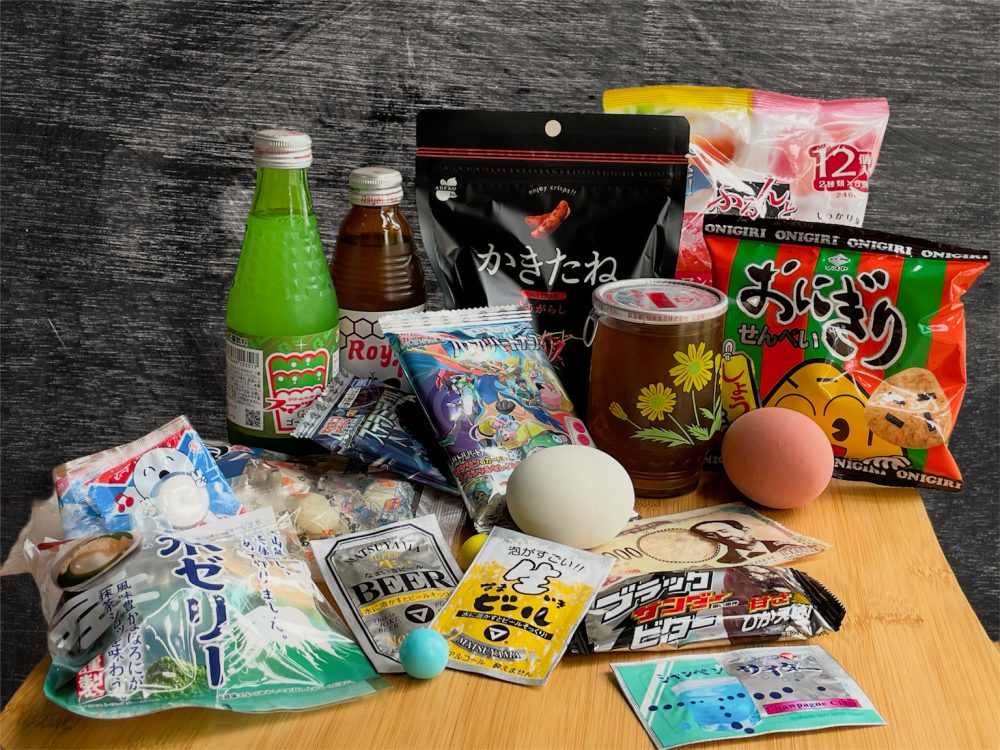 Okashi Honpo: 2,000 Japanese Snacks & Fun Treats in Hiroshima