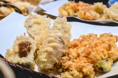 A variety of tempura including kaki-age