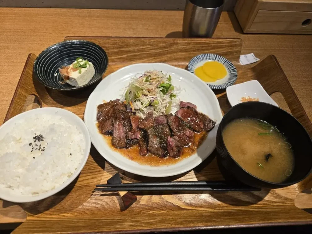 Ten Shokudo (テン食堂)